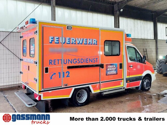 Mercedes-Benz Sprinter 515 CDI 4x2, Rettungswagen, Retarder - 패널 밴 : 사진 3 Mercedes-Benz Sprinter 515 CDI 4x2, Rettungswagen, Retarder - 패널 밴 : 사진 3