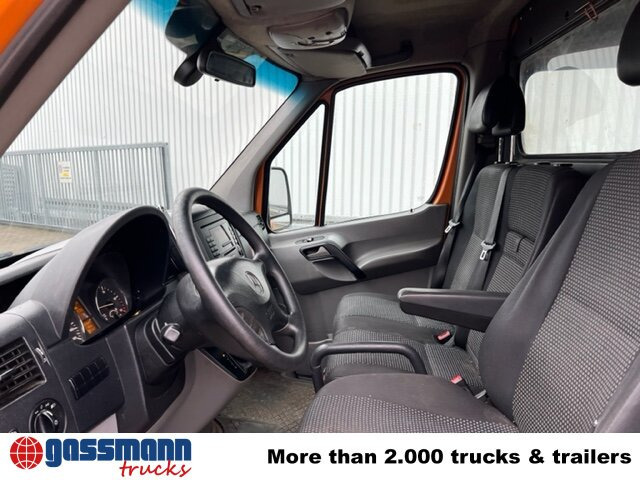Mercedes-Benz Sprinter 515 CDI 4x2 - 패널 밴 : 사진 4 Mercedes-Benz Sprinter 515 CDI 4x2 - 패널 밴 : 사진 4