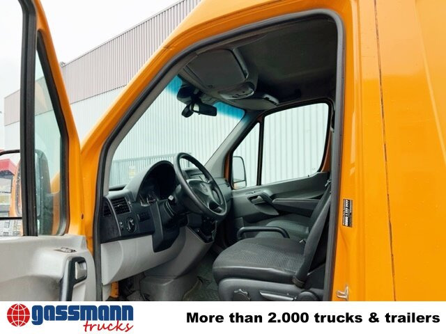 Mercedes-Benz Sprinter 515 CDI 4x2 - 패널 밴 : 사진 3 Mercedes-Benz Sprinter 515 CDI 4x2 - 패널 밴 : 사진 3