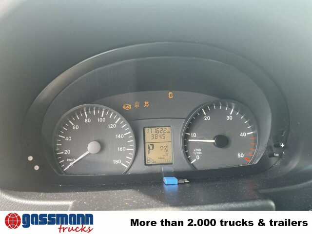 Mercedes-Benz Sprinter 516 CDI 4x2, Rettungswagen, Bi-Xenon - 패널 밴 : 사진 2 Mercedes-Benz Sprinter 516 CDI 4x2, Rettungswagen, Bi-Xenon - 패널 밴 : 사진 2