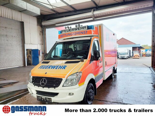 Mercedes-Benz Sprinter 516 CDI 4x2, Rettungswagen, Retarder - 패널 밴 : 사진 2 Mercedes-Benz Sprinter 516 CDI 4x2, Rettungswagen, Retarder - 패널 밴 : 사진 2