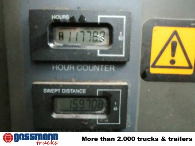 Schmidt - SK153SX - 거리 청소 차량 : 사진 2 Schmidt - SK153SX - 거리 청소 차량 : 사진 2