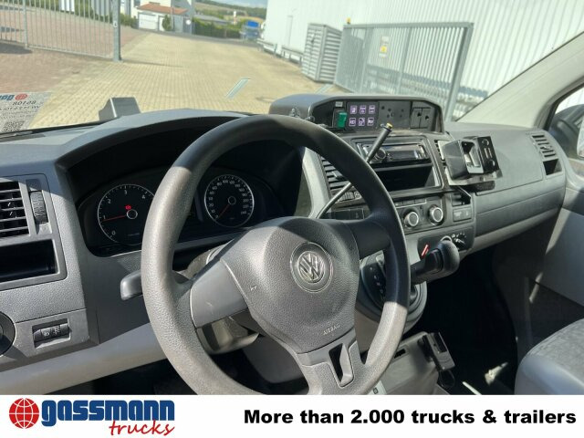 Volkswagen T5 2.0 TDI 4x2, Krankenwagen - 구급차 : 사진 4 Volkswagen T5 2.0 TDI 4x2, Krankenwagen - 구급차 : 사진 4