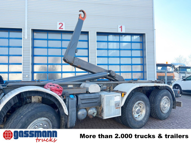 Volvo FM 460 8x2-6, Lenk-/Liftachse, Kran HMF 2020-K4, - 후크 리프트 트럭, 크레인 트럭 : 사진 4 Volvo FM 460 8x2-6, Lenk-/Liftachse, Kran HMF 2020-K4, - 후크 리프트 트럭, 크레인 트럭 : 사진 4