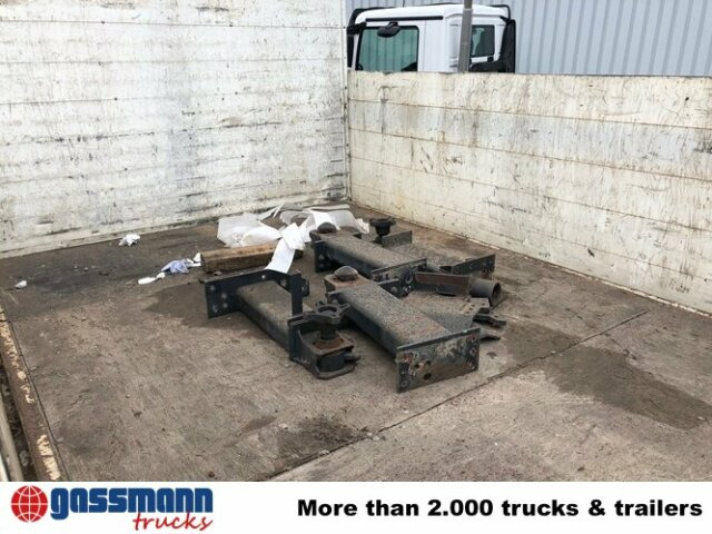 Wechselbrücke mit Kranvorrichtung - 플랫베드 본체 : 사진 2 Wechselbrücke mit Kranvorrichtung - 플랫베드 본체 : 사진 2