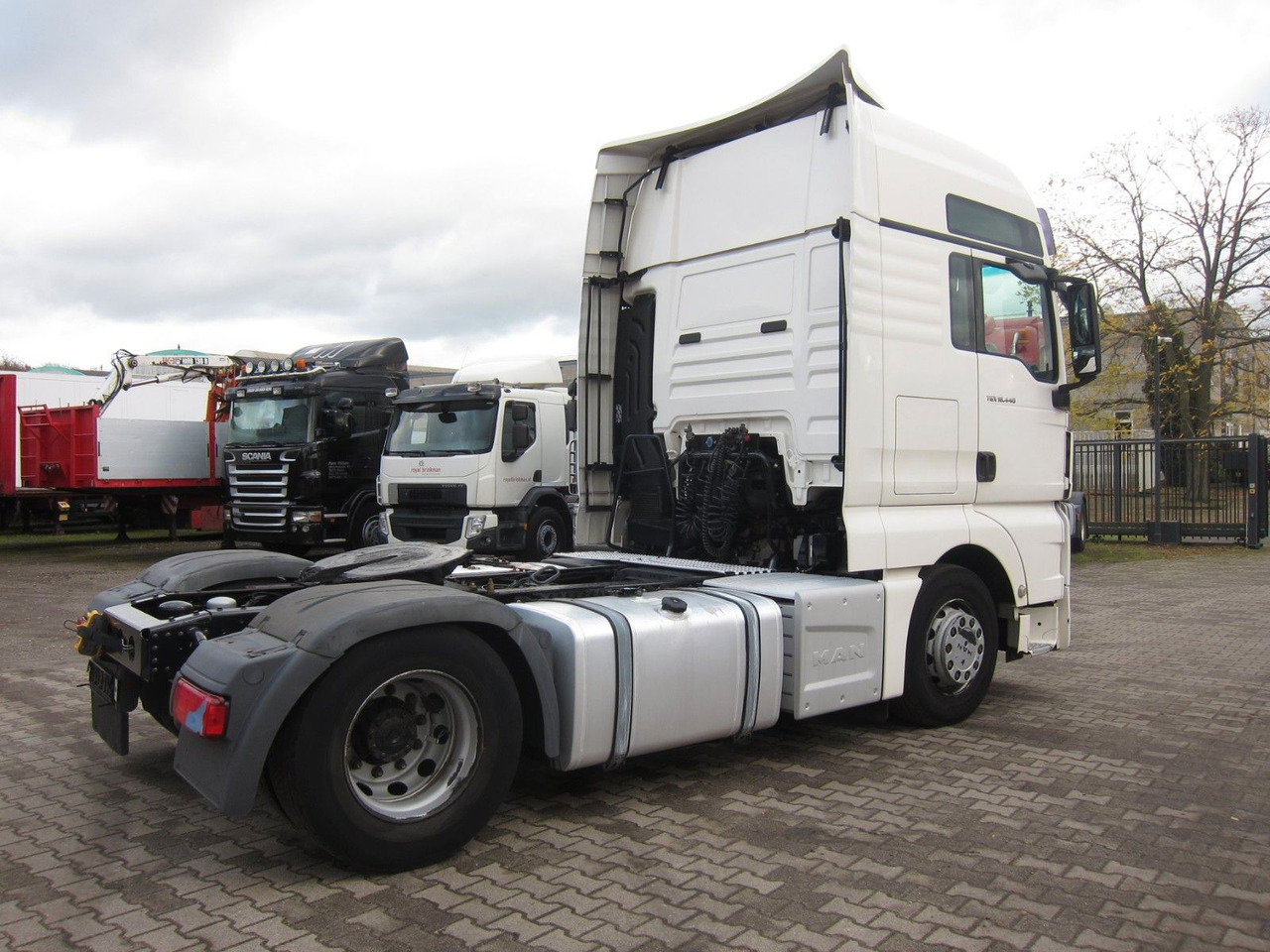 트랙터 유닛 MAN TGX 18 440 XXL Retarder 730tkm 2xTank : 사진 6