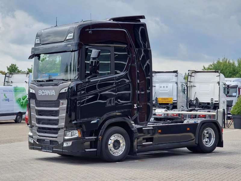 Scania 500S NGS Highline 4x2 - New - Full spec - Retarder - Night clima - Full air - Leather - 트랙터 유닛 : 사진 3 Scania 500S NGS Highline 4x2 - New - Full spec - Retarder - Night clima - Full air - Leather - 트랙터 유닛 : 사진 3