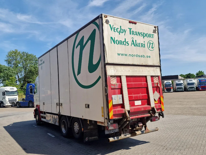 Scania R500 V8 Highline 6x2*4 - Box with side doors - Loadlift - Manual gearbox with retarder - Full air - Steering axle - 박스 트럭 : 사진 5 Scania R500 V8 Highline 6x2*4 - Box with side doors - Loadlift - Manual gearbox with retarder - Full air - Steering axle - 박스 트럭 : 사진 5
