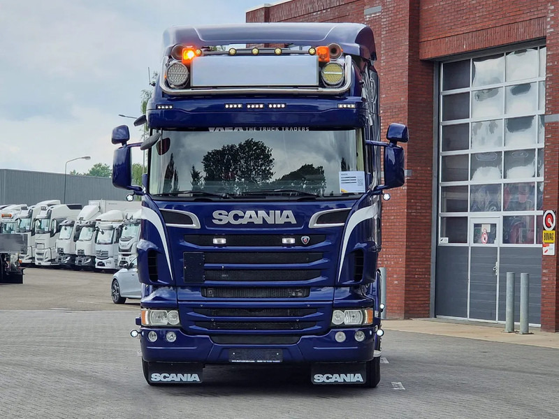 Scania R560 V8 Highline 6x2 - Show truck - Manual gearbox - 2.90 WB - PTO/Hydraulic - Double glazed - 트랙터 유닛 : 사진 2 Scania R560 V8 Highline 6x2 - Show truck - Manual gearbox - 2.90 WB - PTO/Hydraulic - Double glazed - 트랙터 유닛 : 사진 2