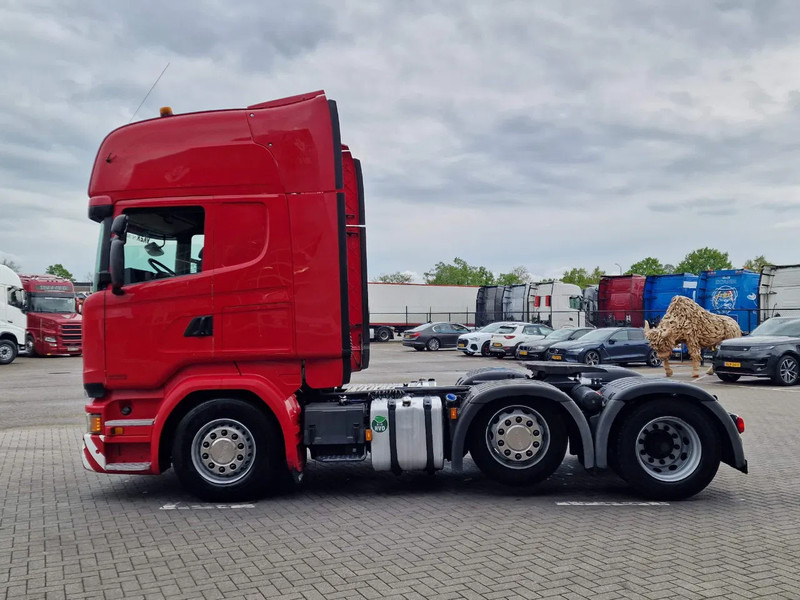 Scania R580 V8 Topline 6x2/4 MLB - Retarder - Full air - Steering axle - 2x tank - 트랙터 유닛 : 사진 4 Scania R580 V8 Topline 6x2/4 MLB - Retarder - Full air - Steering axle - 2x tank - 트랙터 유닛 : 사진 4