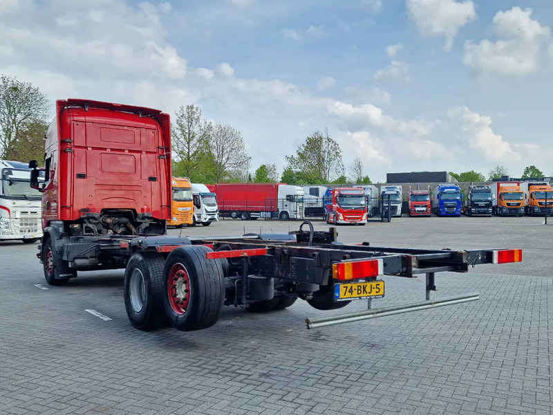Scania R730 Topline 6x2*4 - Retarder - King of the Road - Night clima - Steering axle - Leather - 캡 새시 트럭 : 사진 5 Scania R730 Topline 6x2*4 - Retarder - King of the Road - Night clima - Steering axle - Leather - 캡 새시 트럭 : 사진 5