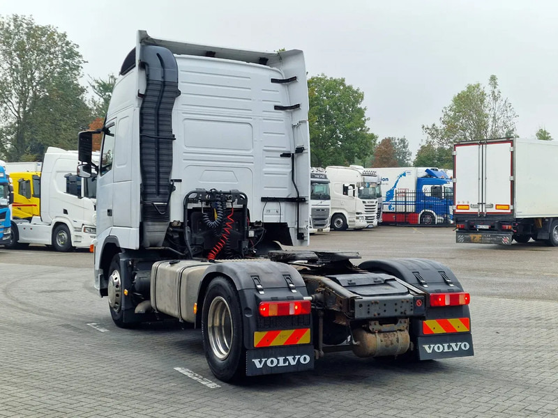Volvo FH 13.440 Globetrotter XL 4x2 - Manual gearbox - Euro 5 - Low KM - 트랙터 유닛 : 사진 5 Volvo FH 13.440 Globetrotter XL 4x2 - Manual gearbox - Euro 5 - Low KM - 트랙터 유닛 : 사진 5