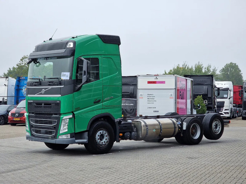 Volvo FH 13.460 Globetrotter 6x2 - Chassis - 4.60 WB - HUB Reduction - LNG - 캡 새시 트럭 : 사진 3 Volvo FH 13.460 Globetrotter 6x2 - Chassis - 4.60 WB - HUB Reduction - LNG - 캡 새시 트럭 : 사진 3