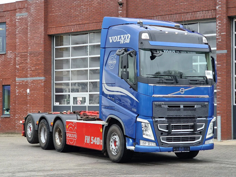 Volvo FH 13.540 Globetrotter 8x4*4 - HIAB Hook 22T - Full air - Work remote - 후크 리프트 트럭 : 사진 3 Volvo FH 13.540 Globetrotter 8x4*4 - HIAB Hook 22T - Full air - Work remote - 후크 리프트 트럭 : 사진 3