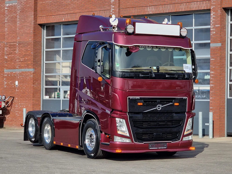 Volvo FH 13.540 Lowroof 6x2 - Show truck - Custom interior - Full air suspension - I parkcool - VEB+ - 트랙터 유닛 : 사진 1 Volvo FH 13.540 Lowroof 6x2 - Show truck - Custom interior - Full air suspension - I parkcool - VEB+ - 트랙터 유닛 : 사진 1