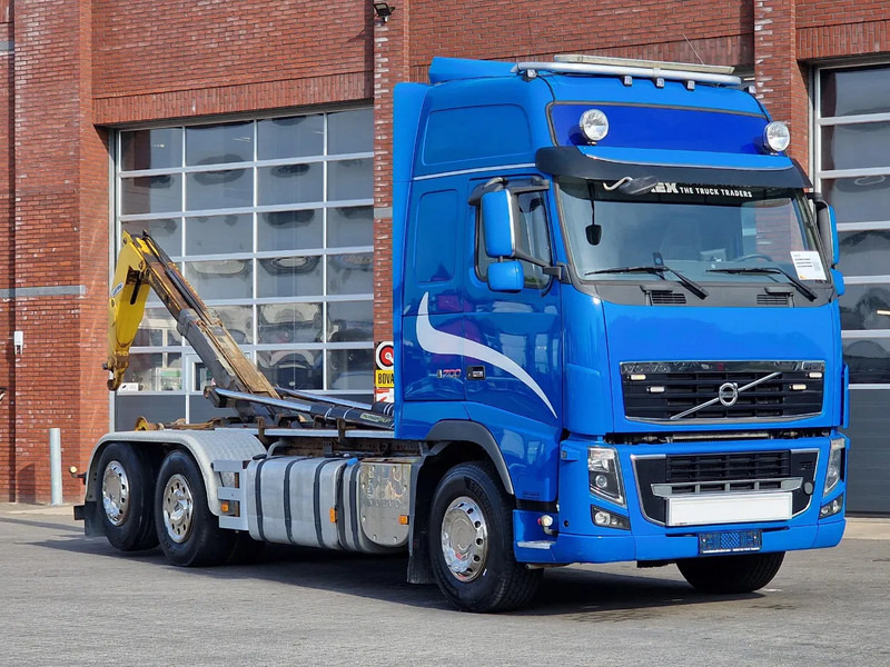 Volvo FH 16.700 Globetrotter 6x2*4 - Palfinger T20 Hook - Retarder - Steering axle - 후크 리프트 트럭 : 사진 2 Volvo FH 16.700 Globetrotter 6x2*4 - Palfinger T20 Hook - Retarder - Steering axle - 후크 리프트 트럭 : 사진 2