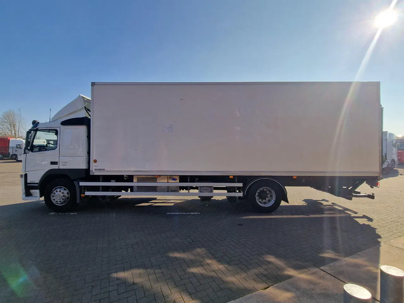 Volvo FM 330 4x2 - Carrier MT 18 Frigo - Loadlift - Full air - Sleepercab - 냉동탑차 : 사진 4 Volvo FM 330 4x2 - Carrier MT 18 Frigo - Loadlift - Full air - Sleepercab - 냉동탑차 : 사진 4