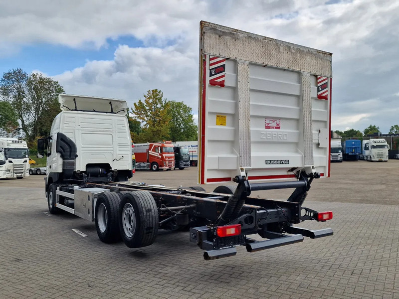 Volvo FM 380 Globetrotter 6x2 Chassis - Loadlift - 4.90 WB - Full air - Low KM - 캡 새시 트럭 : 사진 5 Volvo FM 380 Globetrotter 6x2 Chassis - Loadlift - 4.90 WB - Full air - Low KM - 캡 새시 트럭 : 사진 5