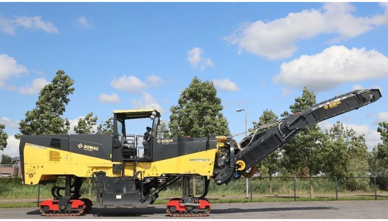Bomag BM 2200/75 | COLD PLANER | NEW CONDITION! - 건설기계 : 사진 4 Bomag BM 2200/75 | COLD PLANER | NEW CONDITION! - 건설기계 : 사진 4