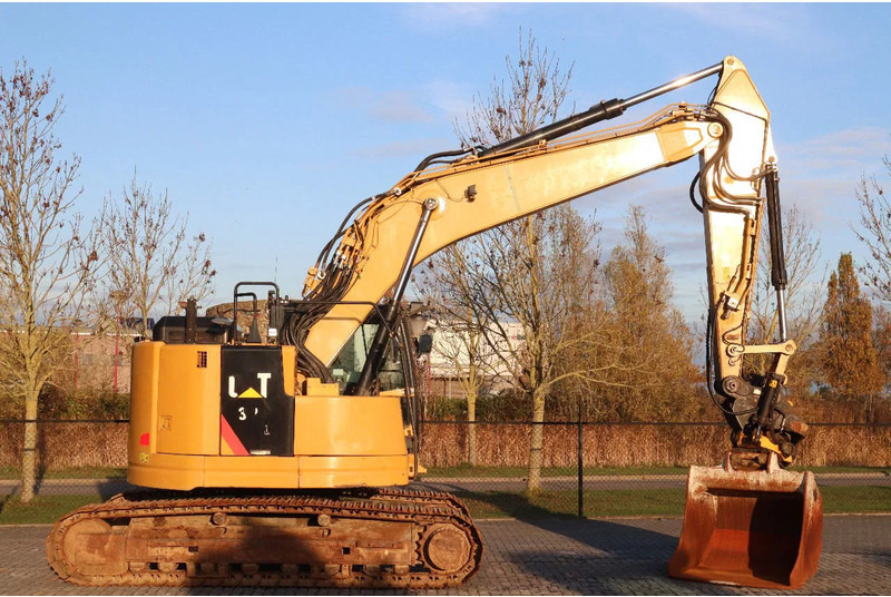 Caterpillar 325 F LCR | ROTOTILT | BUCKET | GPS PREPARED - 크롤러 굴삭기 : 사진 4 Caterpillar 325 F LCR | ROTOTILT | BUCKET | GPS PREPARED - 크롤러 굴삭기 : 사진 4