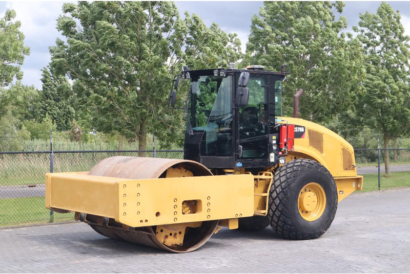 Caterpillar CS78B | TRIMBLE GPS | GOOD CONDITION - 롤러 : 사진 2 Caterpillar CS78B | TRIMBLE GPS | GOOD CONDITION - 롤러 : 사진 2