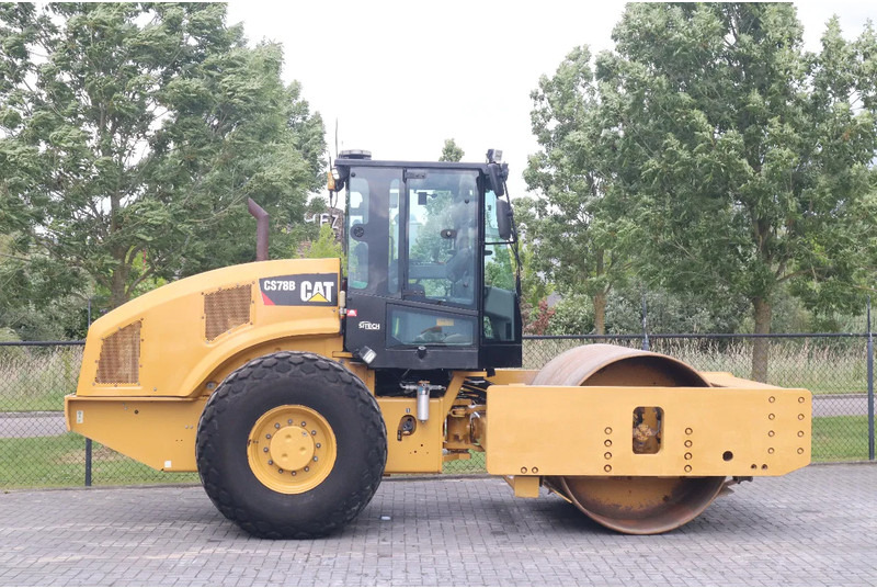 Caterpillar CS78B | TRIMBLE GPS | GOOD CONDITION - 롤러 : 사진 4 Caterpillar CS78B | TRIMBLE GPS | GOOD CONDITION - 롤러 : 사진 4