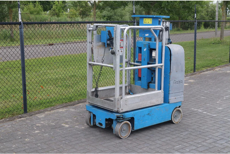 Genie GR-12 | 5.45 METER | 227 KG | MULTIPLE UNITS - 고가작업 플랫폼 : 사진 2 Genie GR-12 | 5.45 METER | 227 KG | MULTIPLE UNITS - 고가작업 플랫폼 : 사진 2