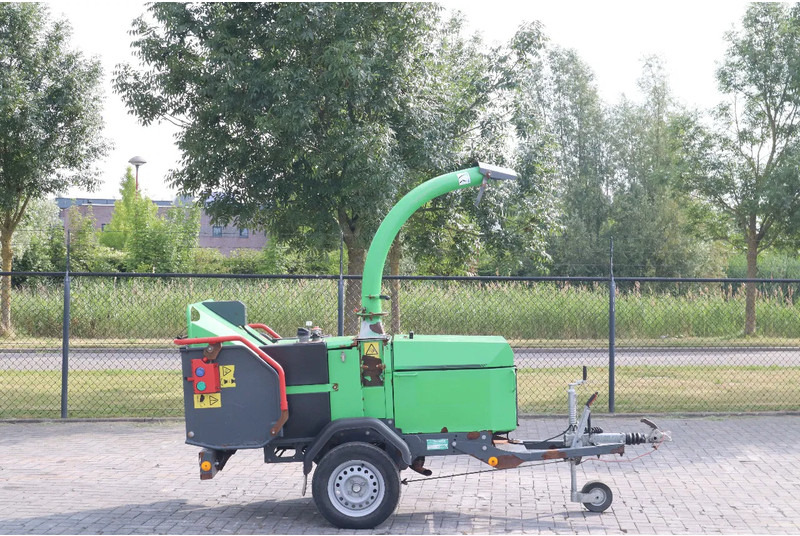 Greenmech ARBORIST 150 - 톱밥 제조기 : 사진 4 Greenmech ARBORIST 150 - 톱밥 제조기 : 사진 4