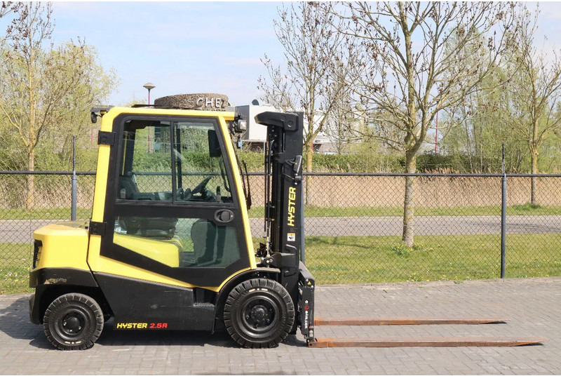 Hyster H2.5 A | BOOM SUSPENSION | SIDESHIFT | FORK EXTENTIONS | FORK POSITIONERS - 디젤 지게차 : 사진 4 Hyster H2.5 A | BOOM SUSPENSION | SIDESHIFT | FORK EXTENTIONS | FORK POSITIONERS - 디젤 지게차 : 사진 4