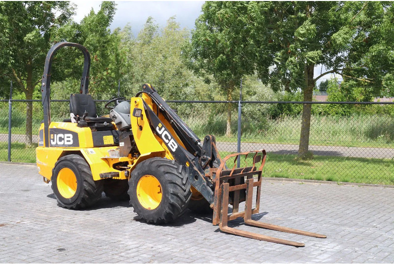 JCB 403 WLS | FORKS | BUCKET - 소형 트랙 로더 : 사진 5 JCB 403 WLS | FORKS | BUCKET - 소형 트랙 로더 : 사진 5