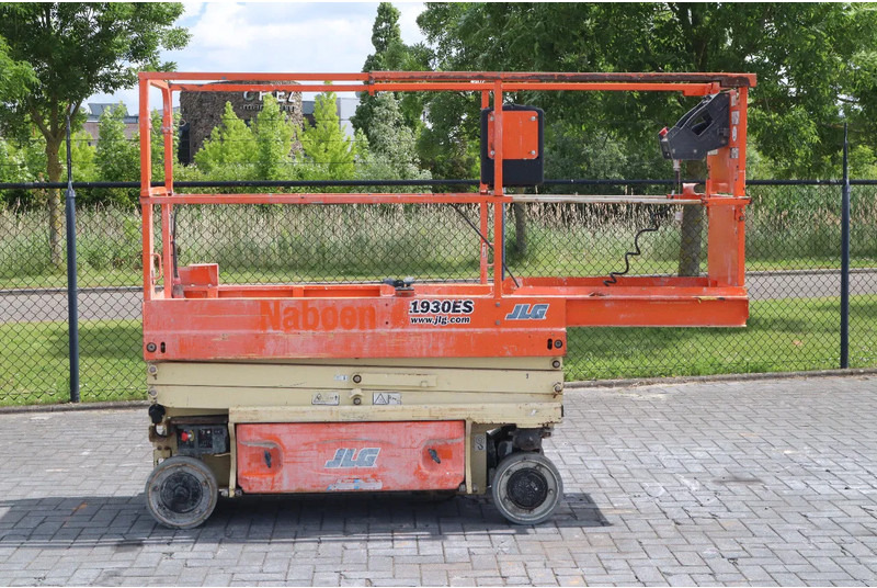 JLG 1930 ES | 7.7 METER | 230 KG - 시저 리프트 : 사진 4 JLG 1930 ES | 7.7 METER | 230 KG - 시저 리프트 : 사진 4