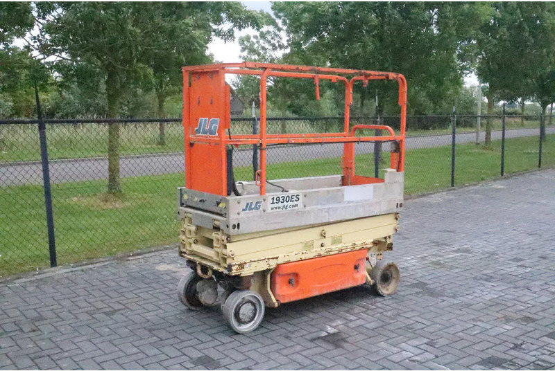 JLG 1930 ES | 7.7 METER | 230 KG - 시저 리프트 : 사진 3 JLG 1930 ES | 7.7 METER | 230 KG - 시저 리프트 : 사진 3