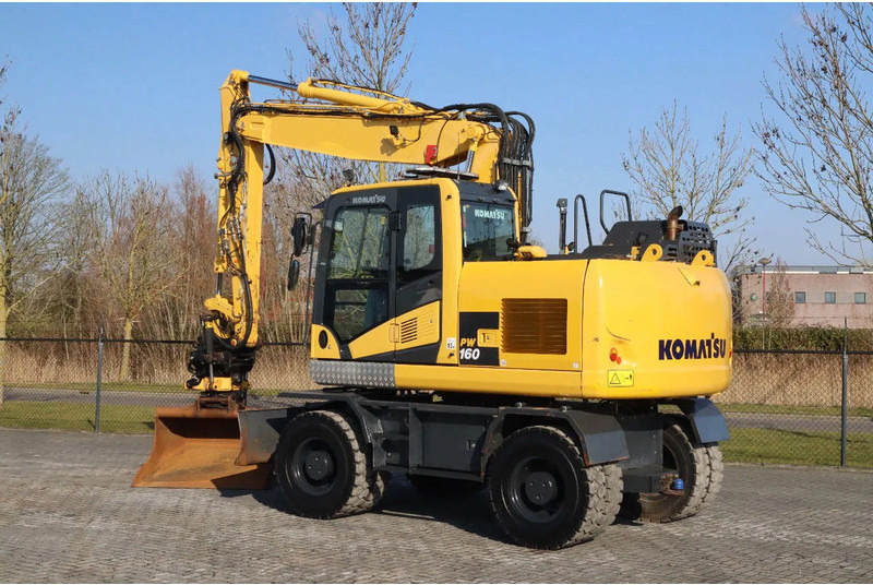 Komatsu PW160-11 | ENGCON TILTROTATOR | BUCKET | TRAILER HYDR. - 휠 굴삭기 : 사진 3 Komatsu PW160-11 | ENGCON TILTROTATOR | BUCKET | TRAILER HYDR. - 휠 굴삭기 : 사진 3