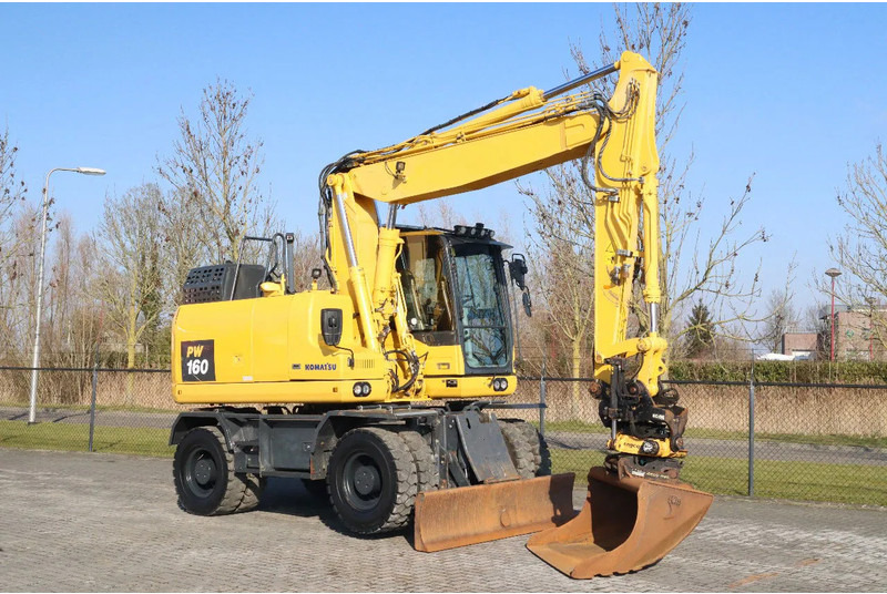 Komatsu PW160-11 | ENGCON TILTROTATOR | BUCKET | TRAILER HYDR. - 휠 굴삭기 : 사진 5 Komatsu PW160-11 | ENGCON TILTROTATOR | BUCKET | TRAILER HYDR. - 휠 굴삭기 : 사진 5
