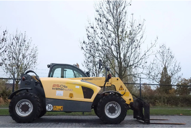 Kramer ALLRAD 2506 | HYDR. FORKS | 30 KM/H | QUICK COUPLER - 텔레스코픽 핸들러 : 사진 4 Kramer ALLRAD 2506 | HYDR. FORKS | 30 KM/H | QUICK COUPLER - 텔레스코픽 핸들러 : 사진 4