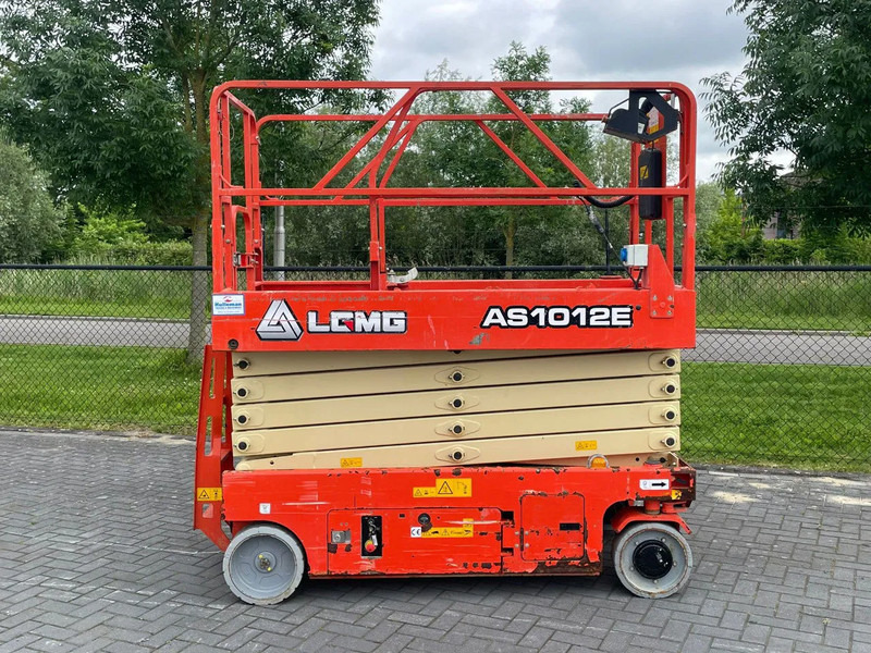 LGMG AS1012E | 12 METER | 320 KG | GS-3232 | ES 3246 - 시저 리프트 : 사진 1 LGMG AS1012E | 12 METER | 320 KG | GS-3232 | ES 3246 - 시저 리프트 : 사진 1