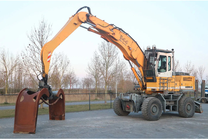 Liebherr A944 B HD | LOG GRAPPLE | HOLZGREIFER | TIMBER - 폐기물/ 산업 처리기 : 사진 2 Liebherr A944 B HD | LOG GRAPPLE | HOLZGREIFER | TIMBER - 폐기물/ 산업 처리기 : 사진 2