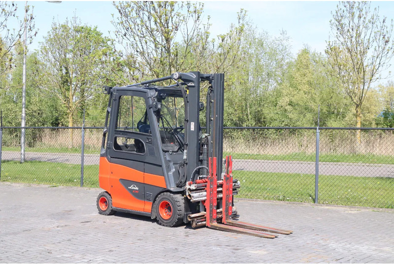 Linde E30H - 01/600 | CASCADE FORKS | GOOD CONDITION - 전기 지게차 : 사진 5 Linde E30H - 01/600 | CASCADE FORKS | GOOD CONDITION - 전기 지게차 : 사진 5