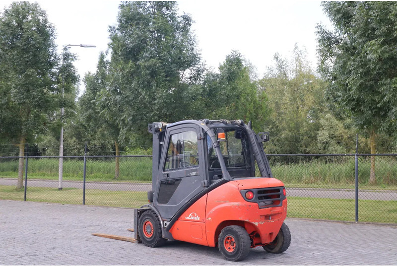 Linde H35D | SIDESHIFT + SPREADER | FREELIFT | 4.7 M - 디젤 지게차 : 사진 3 Linde H35D | SIDESHIFT + SPREADER | FREELIFT | 4.7 M - 디젤 지게차 : 사진 3