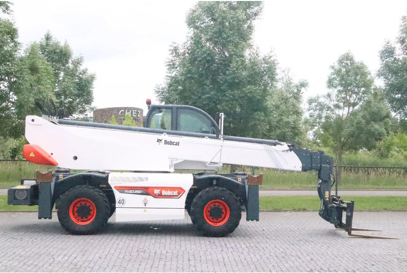 MAGNI RTH 5.25 | JIB WINCH | FORKS | ELECTRICALLY OPERABLE 380V - 로더 : 사진 4 MAGNI RTH 5.25 | JIB WINCH | FORKS | ELECTRICALLY OPERABLE 380V - 로더 : 사진 4