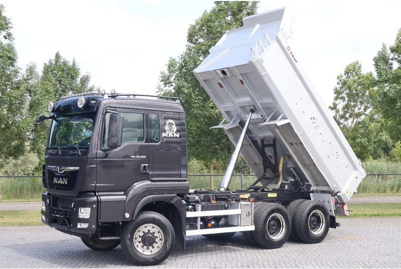 MAN TGS 26.500 | 6X6 | HYDRODRIVE | RETARDER | BIG AXLES | EURO 6 - 덤프트럭 : 사진 1 MAN TGS 26.500 | 6X6 | HYDRODRIVE | RETARDER | BIG AXLES | EURO 6 - 덤프트럭 : 사진 1