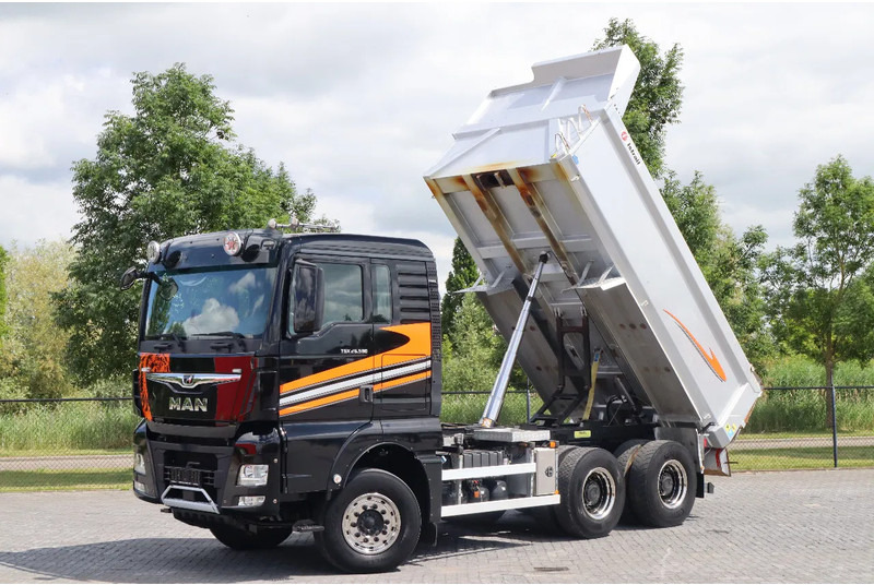 MAN TGX 26.580 | BIG AXLES | RETARDER | EURO 6 - 덤프트럭 : 사진 1 MAN TGX 26.580 | BIG AXLES | RETARDER | EURO 6 - 덤프트럭 : 사진 1
