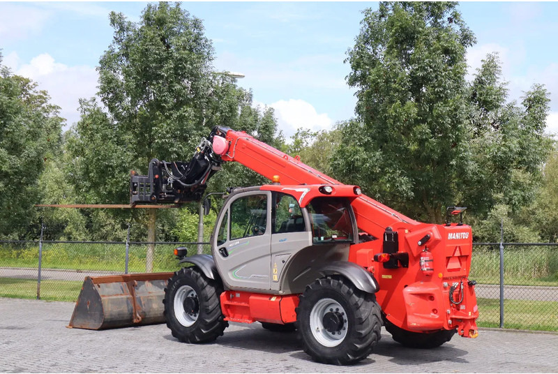 Manitou MLT 960 | SWING HYDR. QUICK COUPLER | HYDR. FORKS | BUCKET - 텔레스코픽 핸들러 : 사진 3 Manitou MLT 960 | SWING HYDR. QUICK COUPLER | HYDR. FORKS | BUCKET - 텔레스코픽 핸들러 : 사진 3