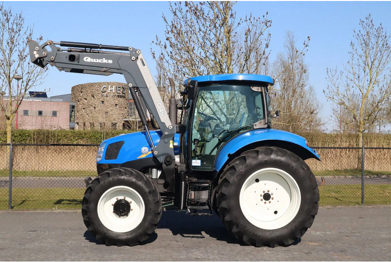 New Holland T6040 | FRONT LOADER | 50KM/H | QUICK COUPLER - 장궤형 트랙터 : 사진 2 New Holland T6040 | FRONT LOADER | 50KM/H | QUICK COUPLER - 장궤형 트랙터 : 사진 2