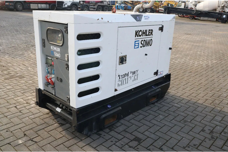 SDMO R44C3 | 44 KVA | GOOD WORKING - 발전기 세트 : 사진 5 SDMO R44C3 | 44 KVA | GOOD WORKING - 발전기 세트 : 사진 5