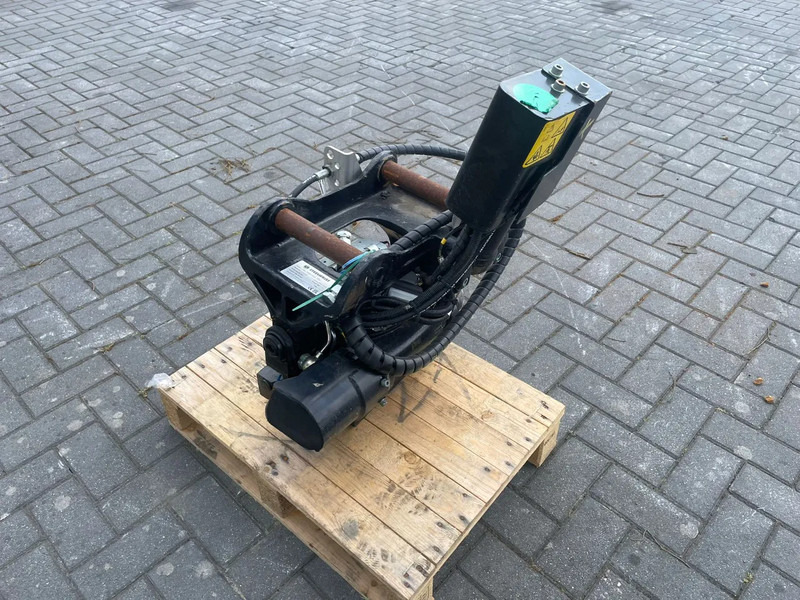 STEELWRIST X06 S40 | TILT ROTATOR | VLS | FPL | RF | NEW / UNUSED - 틸트로테이터 건설기계 용 : 사진 5 STEELWRIST X06 S40 | TILT ROTATOR | VLS | FPL | RF | NEW / UNUSED - 틸트로테이터 건설기계 용 : 사진 5