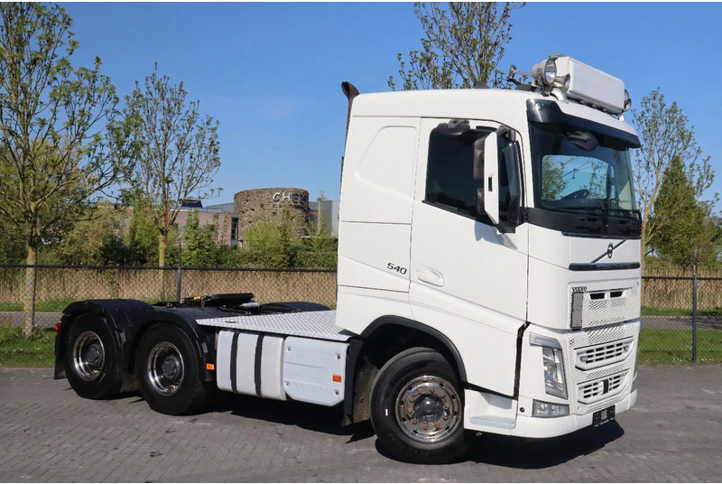 Volvo FH 13.540 6X4 | TANDEM LIFT | RETARDER | BIG AXLES | HYDR. | EURO 6 - 트랙터 유닛 : 사진 3 Volvo FH 13.540 6X4 | TANDEM LIFT | RETARDER | BIG AXLES | HYDR. | EURO 6 - 트랙터 유닛 : 사진 3