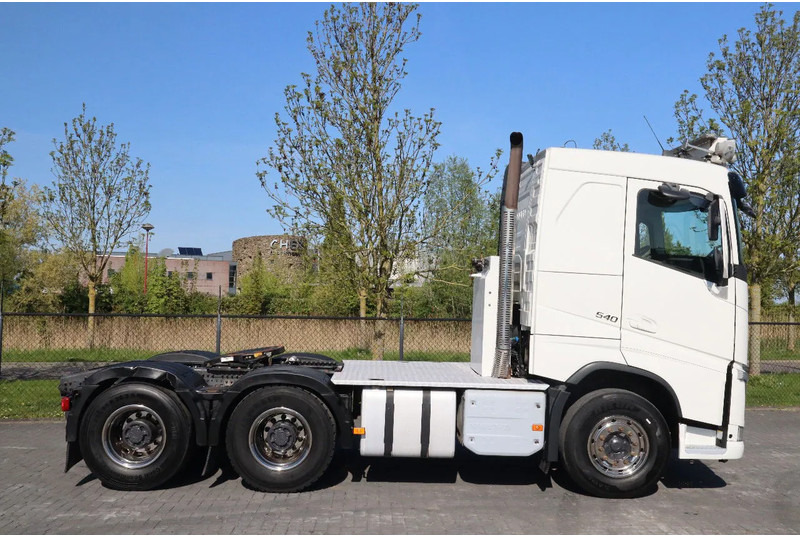 Volvo FH 13.540 6X4 | TANDEM LIFT | RETARDER | BIG AXLES | HYDR. | EURO 6 - 트랙터 유닛 : 사진 4 Volvo FH 13.540 6X4 | TANDEM LIFT | RETARDER | BIG AXLES | HYDR. | EURO 6 - 트랙터 유닛 : 사진 4