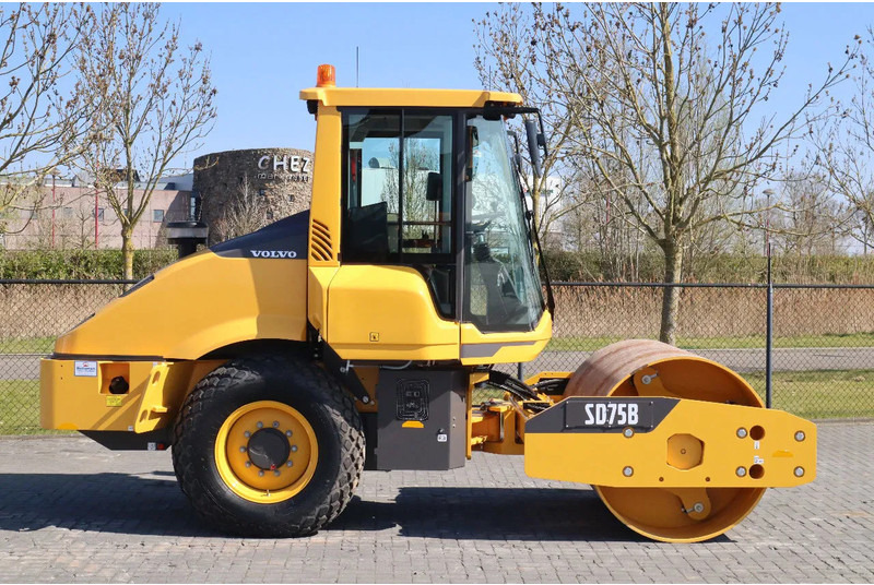 Volvo SD75B | SD 75 B | NEW / UNUSED | 1 YEAR WARRANTY - 로드 롤러 : 사진 4 Volvo SD75B | SD 75 B | NEW / UNUSED | 1 YEAR WARRANTY - 로드 롤러 : 사진 4
