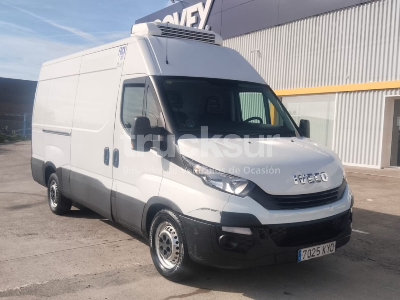 IVECO 35S16 12MS FRC-X - 박스 밴 : 사진 2 IVECO 35S16 12MS FRC-X - 박스 밴 : 사진 2